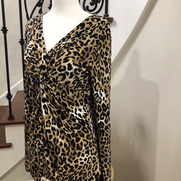 Leopard print top - Picture 3 of 5